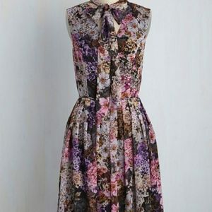 Fusion Food Foray Dress size 14